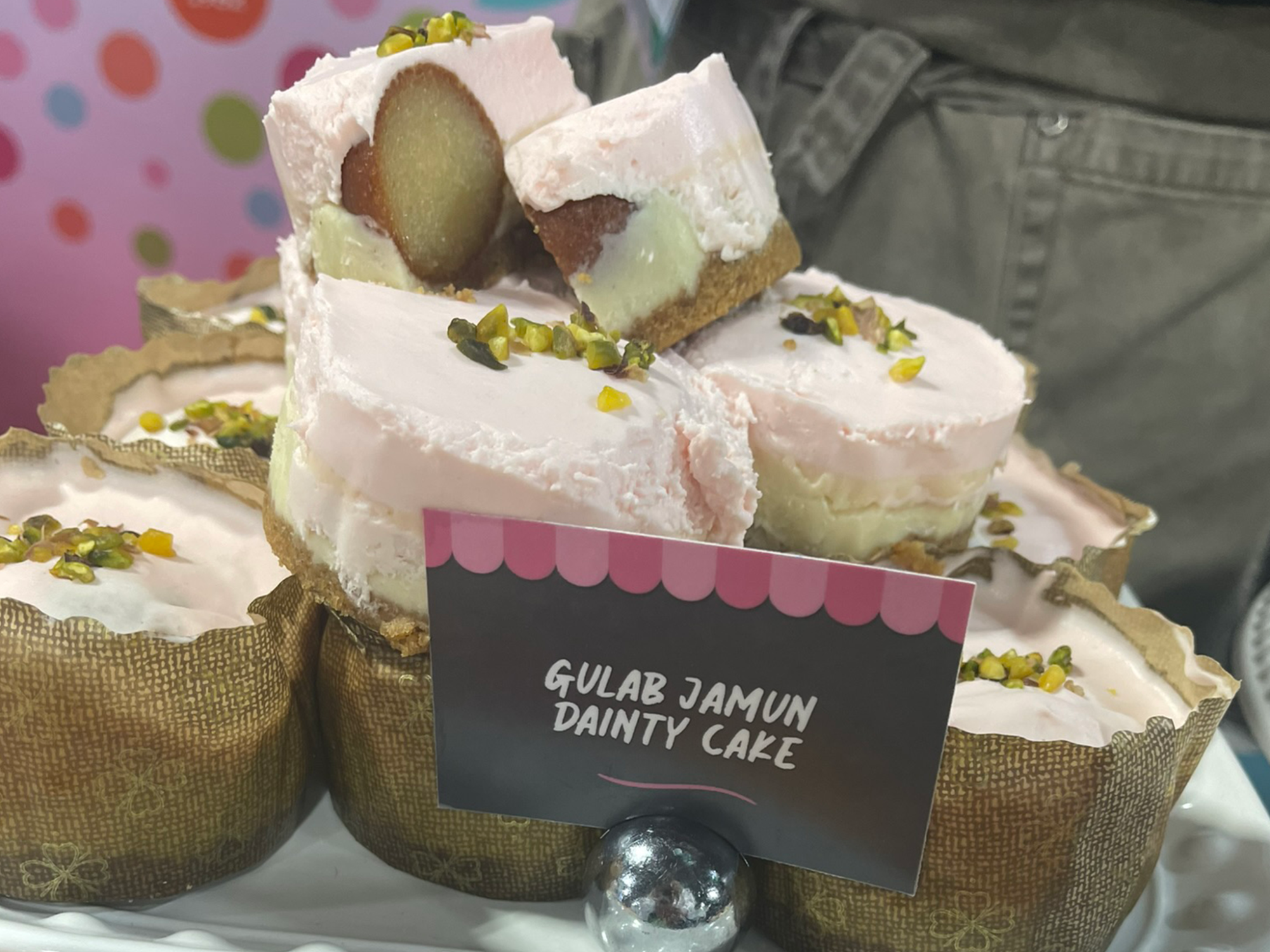 Gulab Jamun Dainty Cake 
